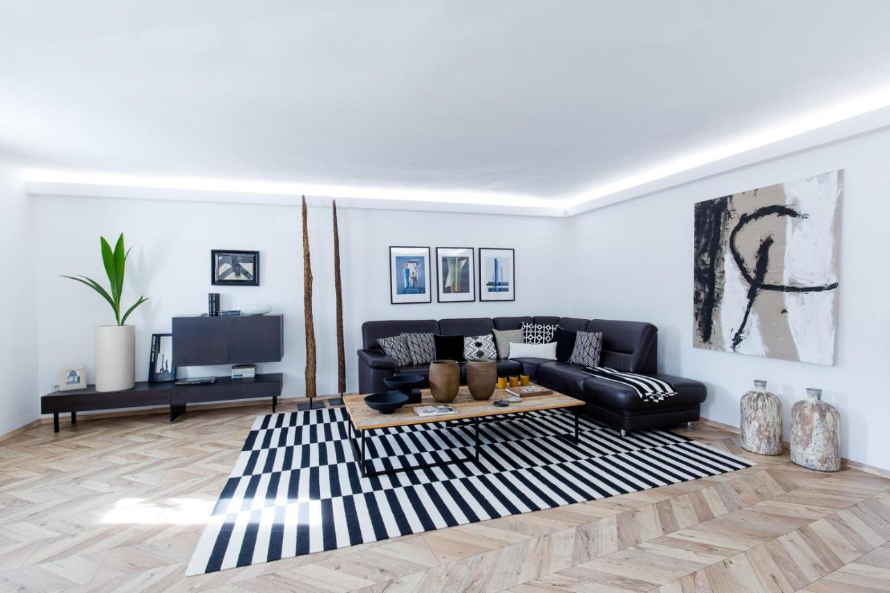 Altstadt Luxury Design Apartment ซาลซ์บูร์ก ภายนอก รูปภาพ